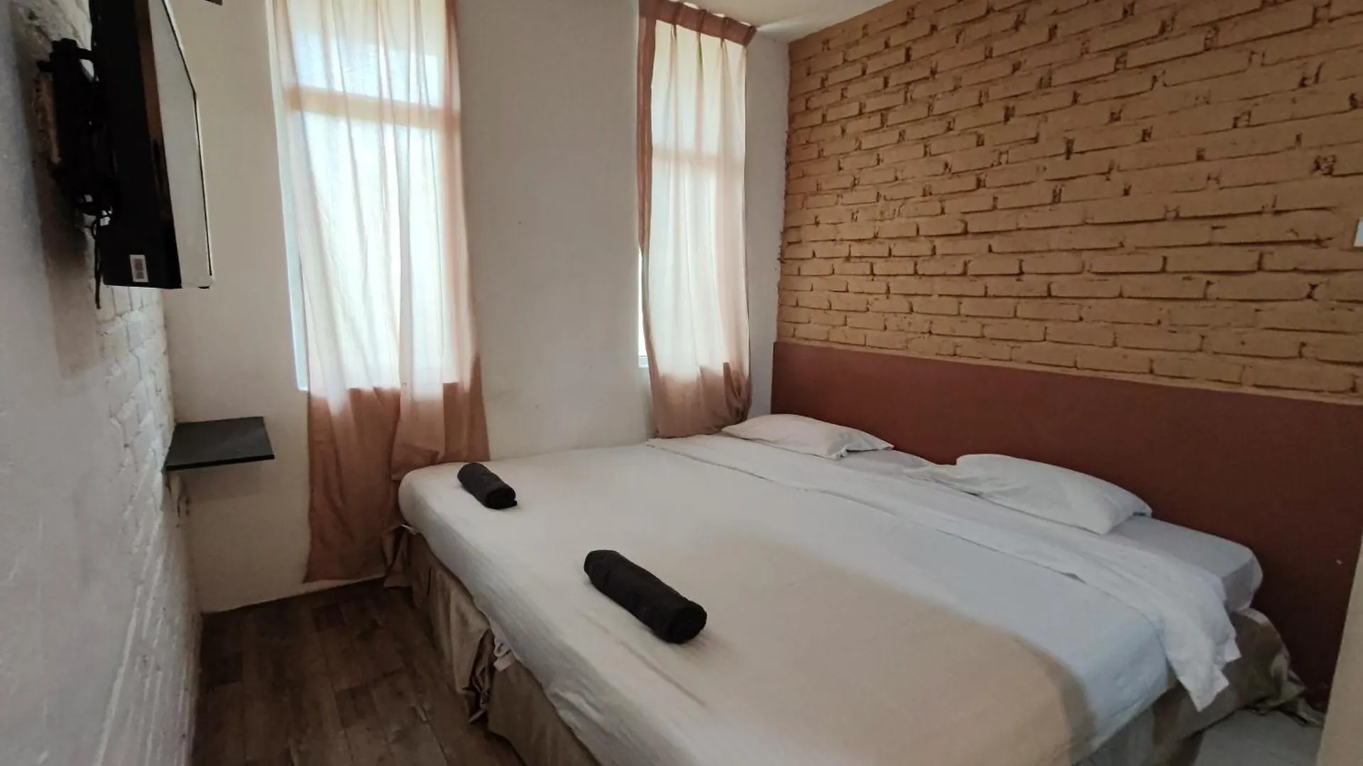 Maleeq Hotel Meru Ipoh