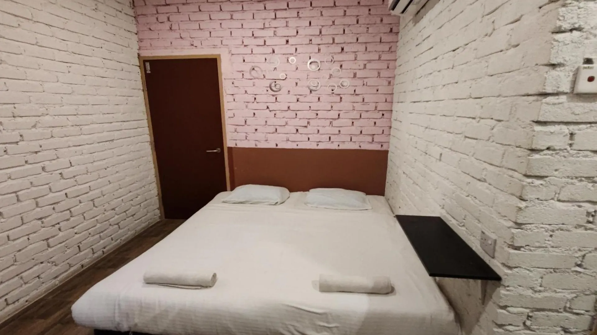 Maleeq Hotel Meru Ipoh