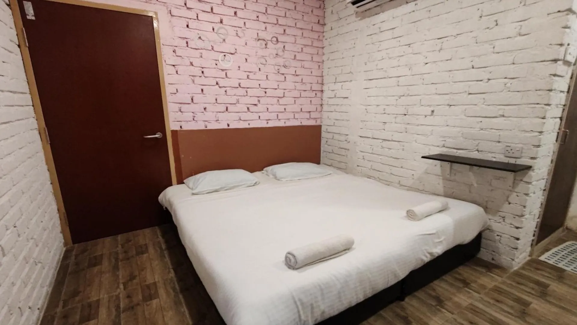 Maleeq Hotel Meru Ipoh